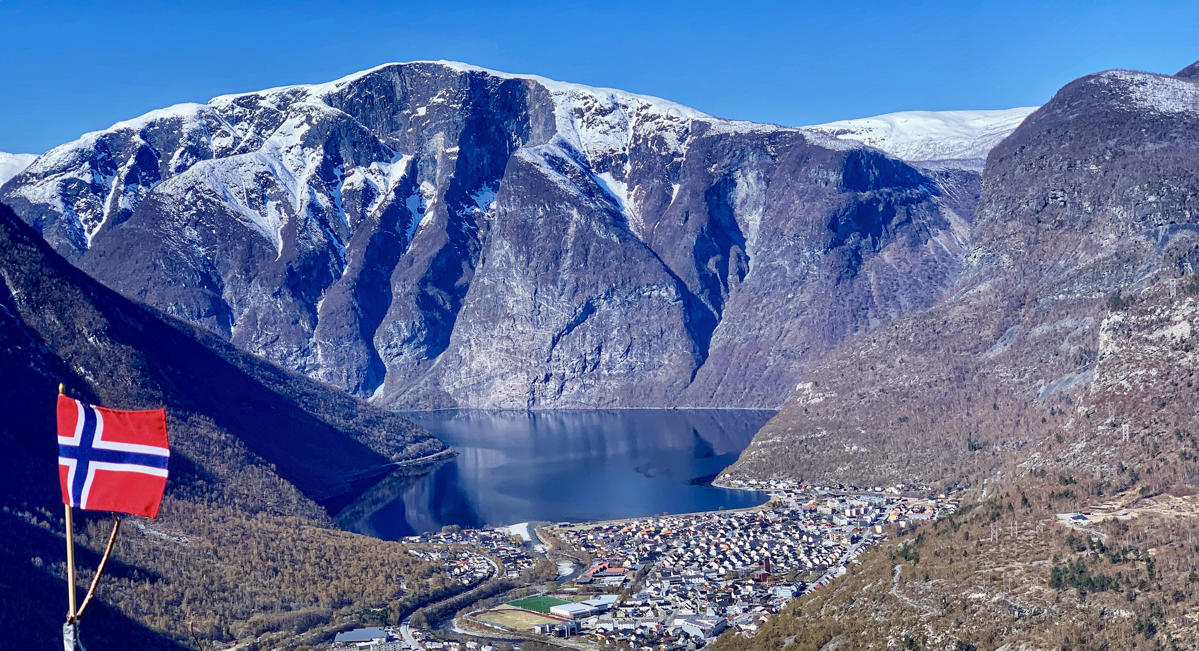 Årdal foto Rigmor Øygarden utsnitt