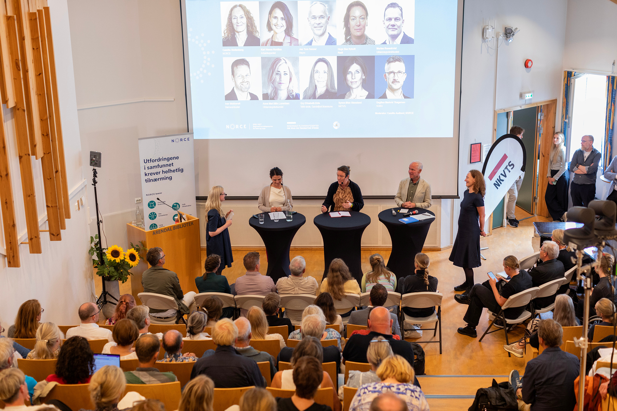 Oversikt biblioteket skoledebatten