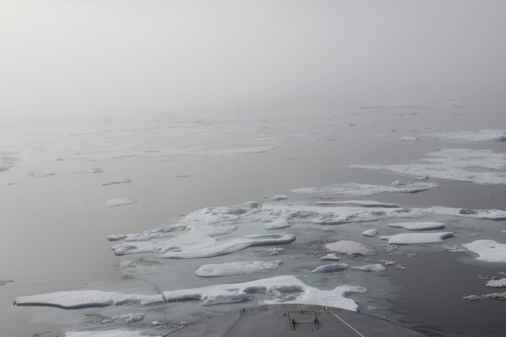 Ole Jakob Hegelund/IceWatch, A view of KV Svalbard´s path ahead on a foggy day in the Arctic Ocean north of Svalbard., Figure 22, , 
