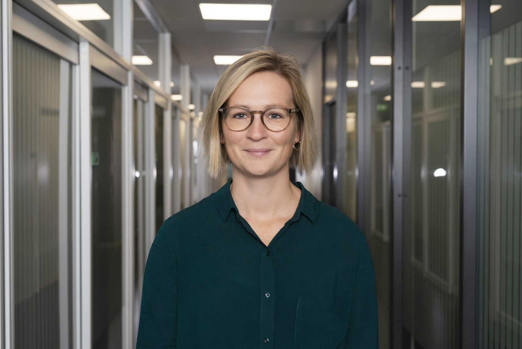 Foto: NORCE, Seniorforsker Julie Runde Krogstad leder prosjektet som skal undersøke rammebetingelsene for en batteriindustri i Agder og ringvirkningene av dette., NORCE - Julie Runde Krogstad, <p>Foto: NORCE</p>, Seniorforsker Julie Runde Krogstad