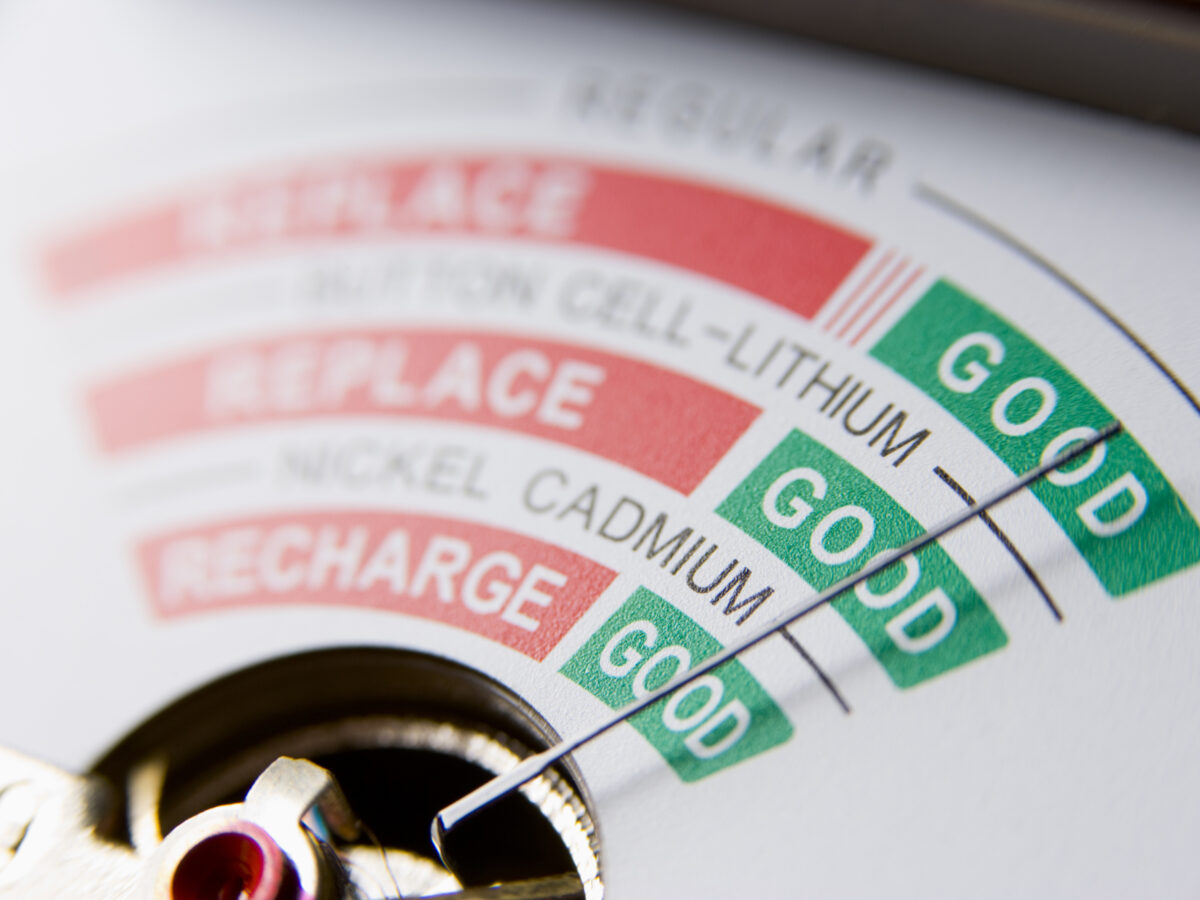 Illustrasjon: Colourbox, Nå skal en ny ultralydbasert metode vise om batteriet kan gjenbrukes., Illustrasjon - Batterimåling, <p>Illustrasjon: Colourbox</p>,