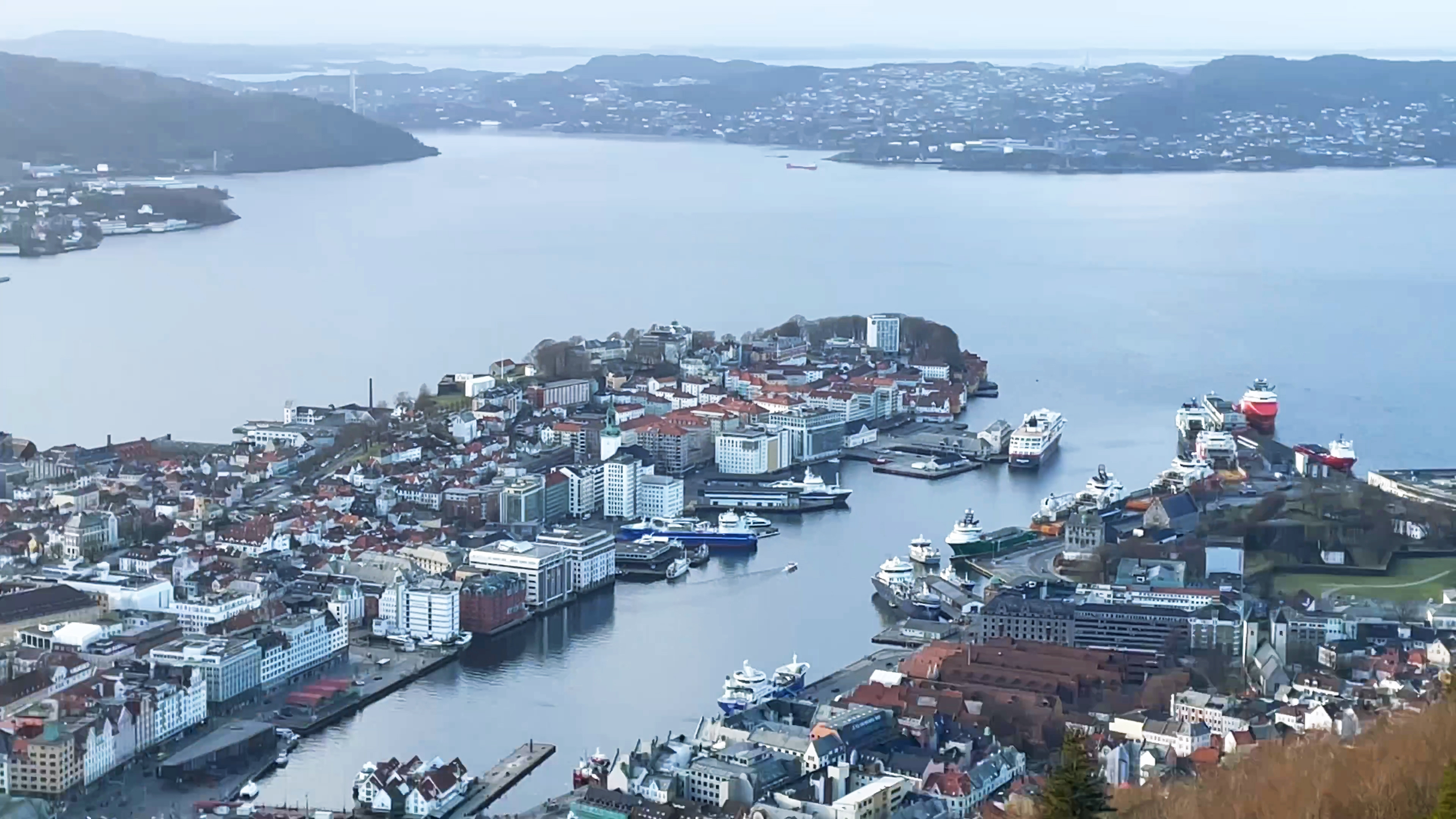 Byfjorden still