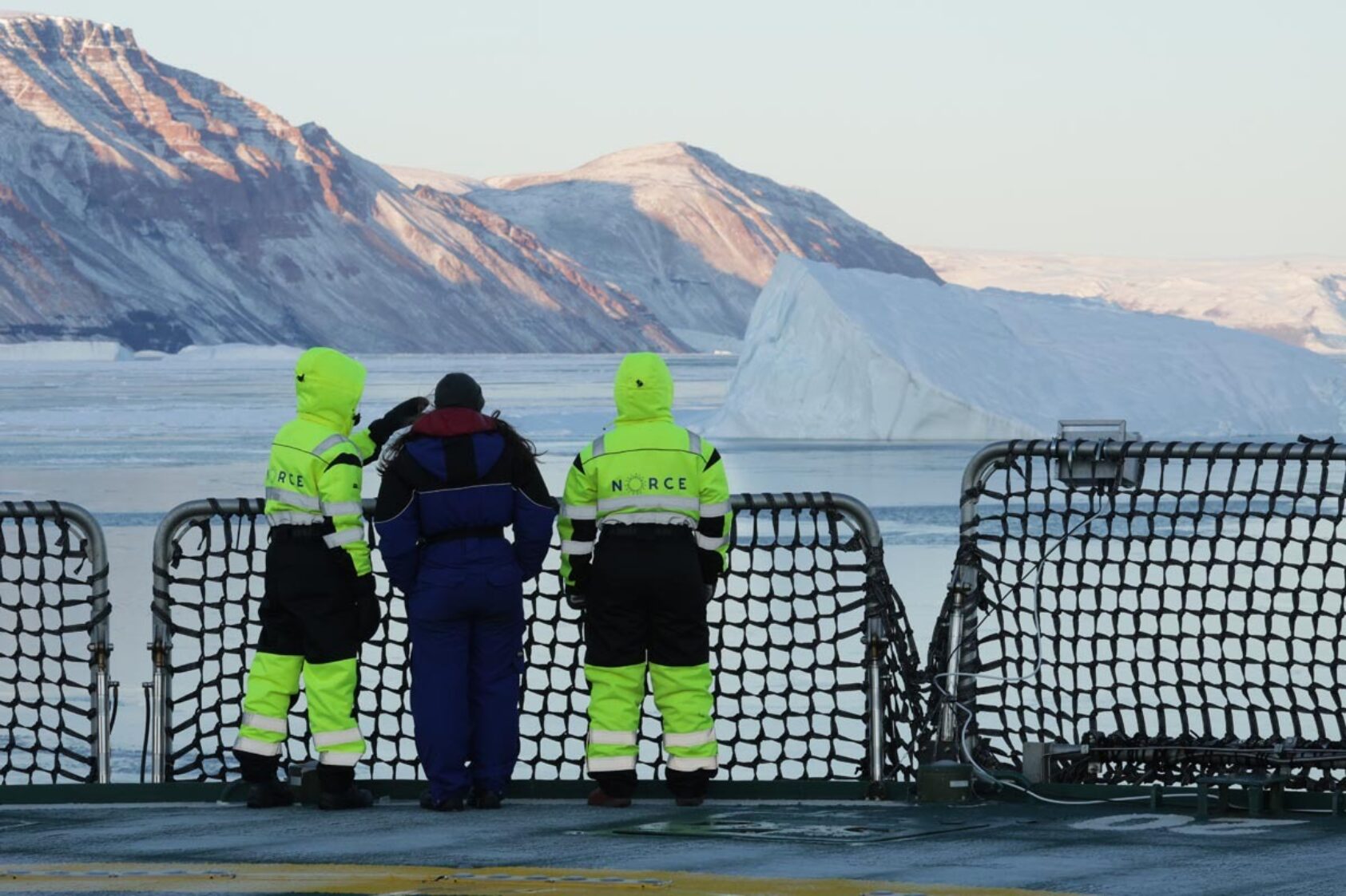 Daniel Albert, GoNorth/SINTEF, The fjord was dotted with numerous large icebergs. Pictured: Amandine Tisserand (NORCE), Hannah Rose Babel (UiB) and Katja Häkli (NORCE) enjoy the view., Go North2, ,