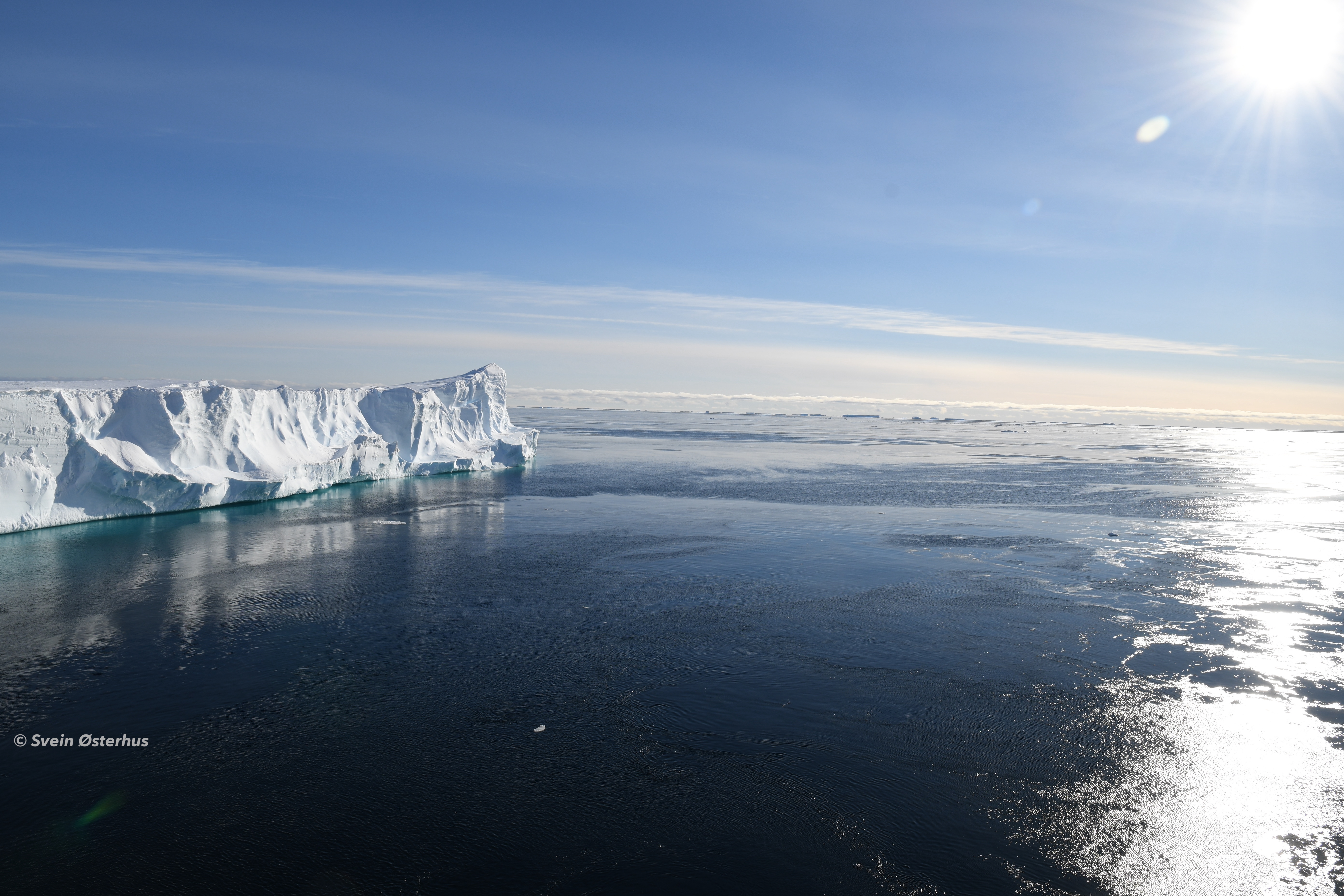 , , Old Ice Shelf Front new seaice copyright, ,