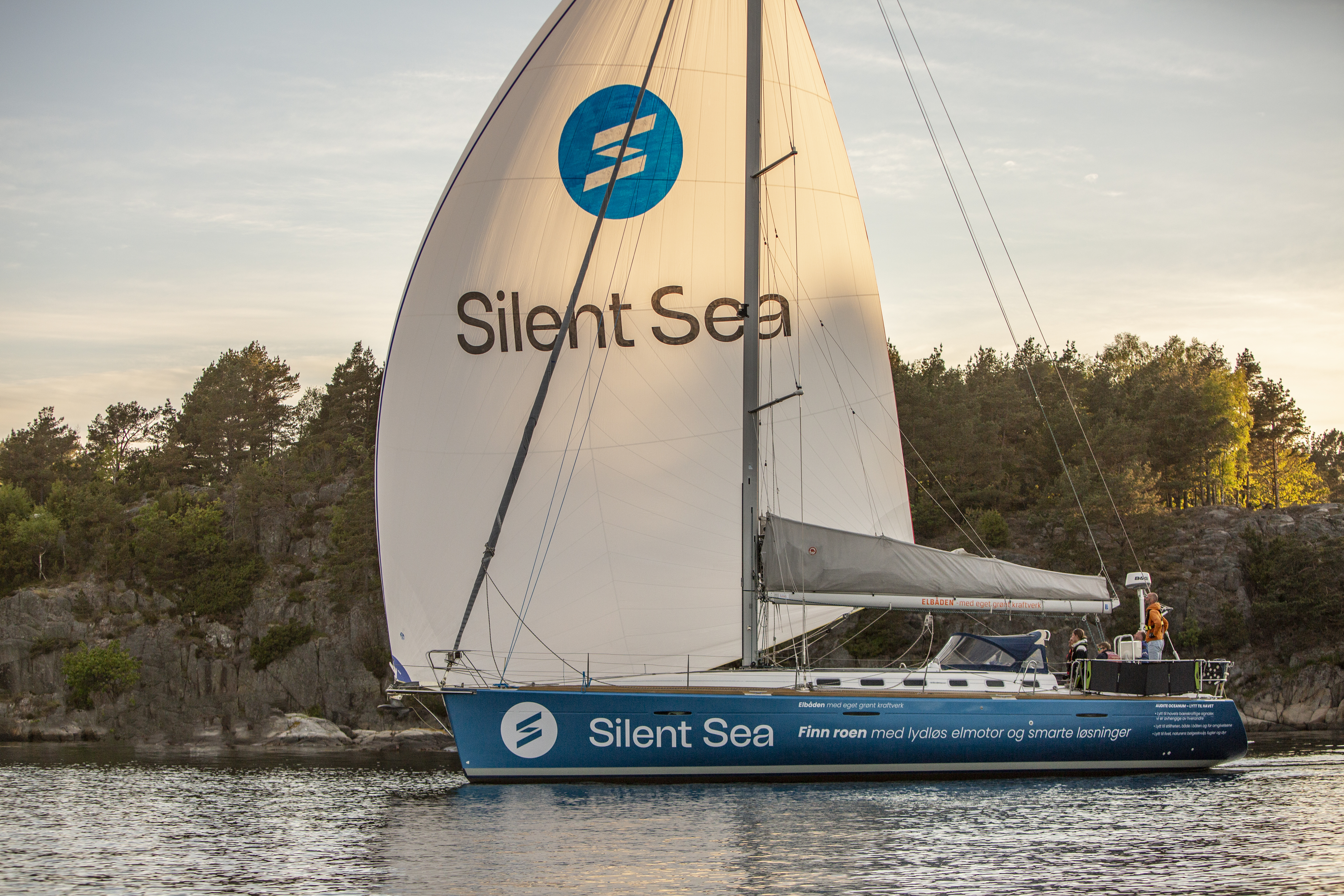 , , Silent Sea 06012021 8, ,