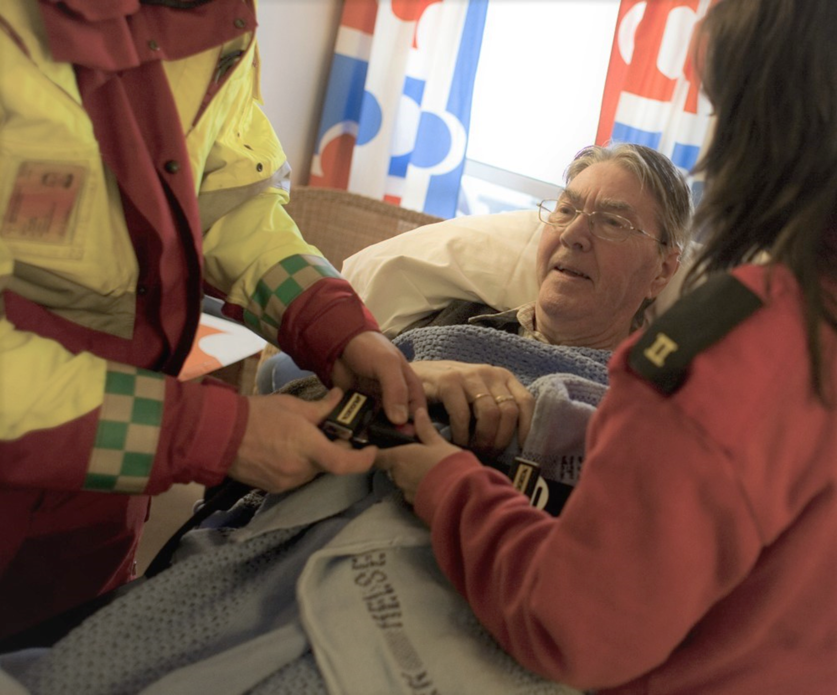 Foto: Therese B. Kirkesæther / Ambulanseforum, Det kan være vanskelig å oppdage akutt sykdom hos eldre når typiske symptomer mangler. Folk flest og helsepersonell trenger mer kunnskap for at ikke hjerteinfarkt, hjerneslag og alvorlig infeksjon skal gå under radaren., Eldre i den akuttmedisinske kjeden, ,