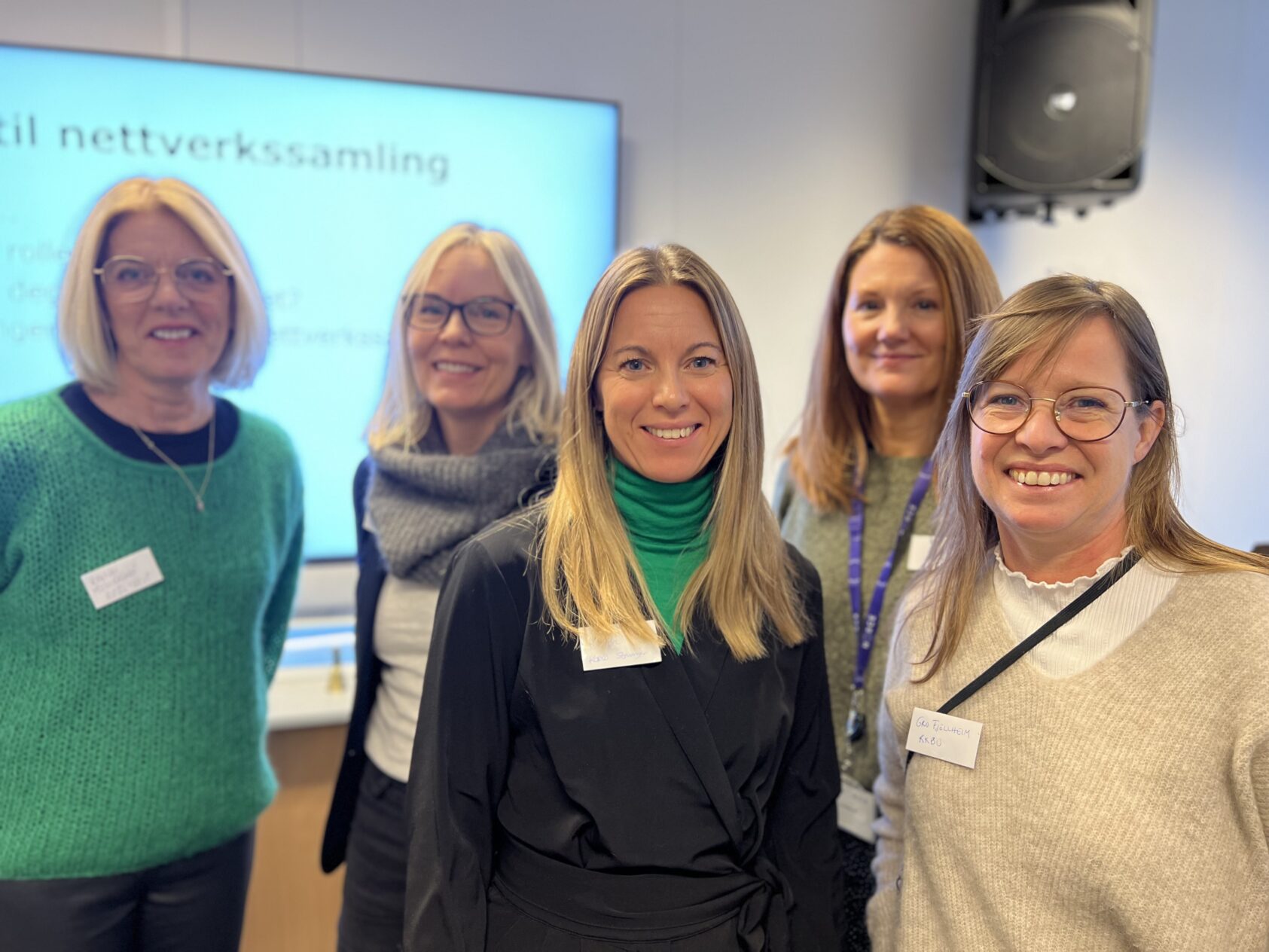 Christina Hauge, IMPLEMENTERER: Det er RKBU Vest, RVTS Vest og KORUS som står for implementering av Fact ung i Vestland og Rogaland. Her er implementeringsteamet. Fra venstre: Randi Mossefinn, Randi Abrahamsen, Karen Aasheim, Siv Skotheim og Gro Fjellheim, IMG 1149, ,