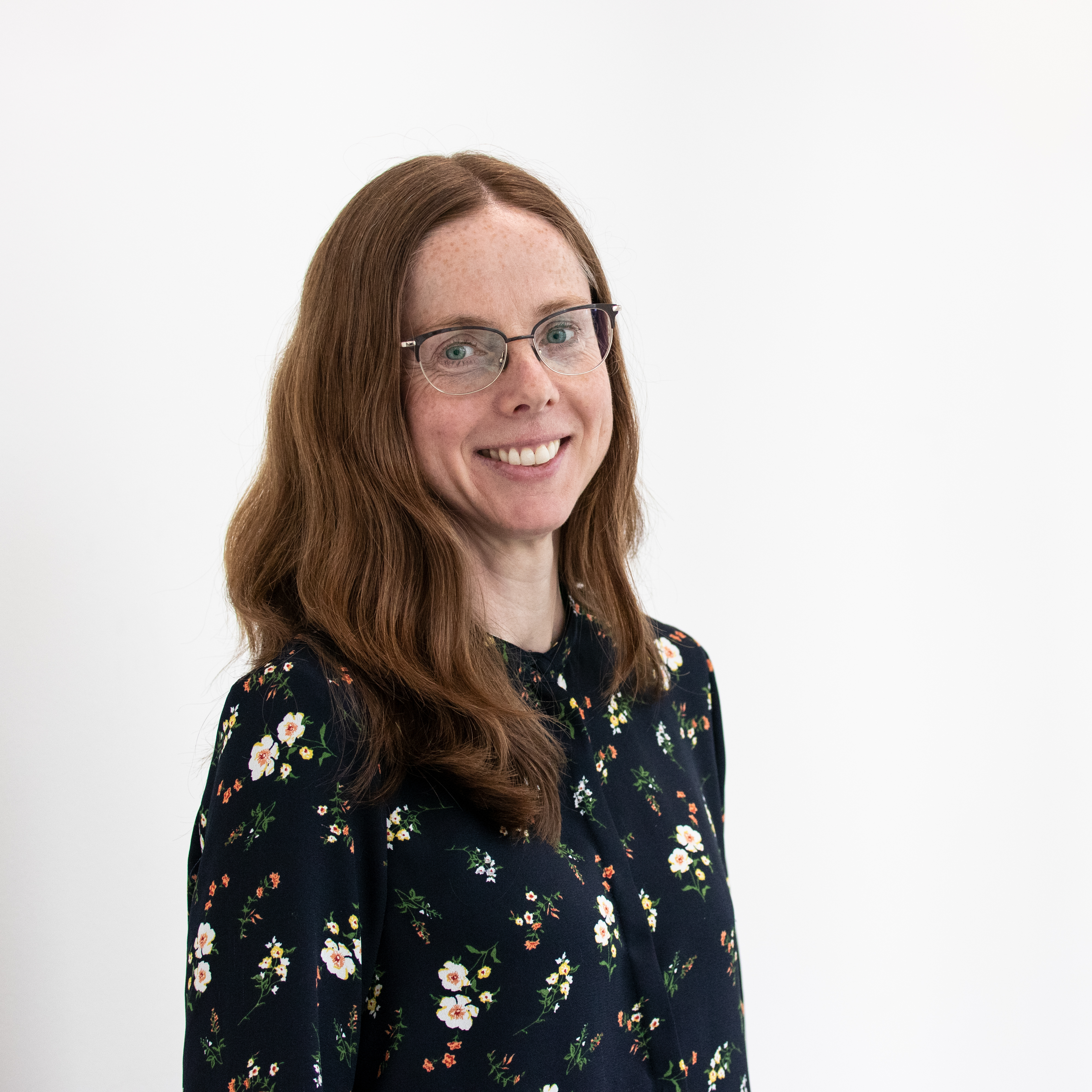 Marie bueie holstad, ,